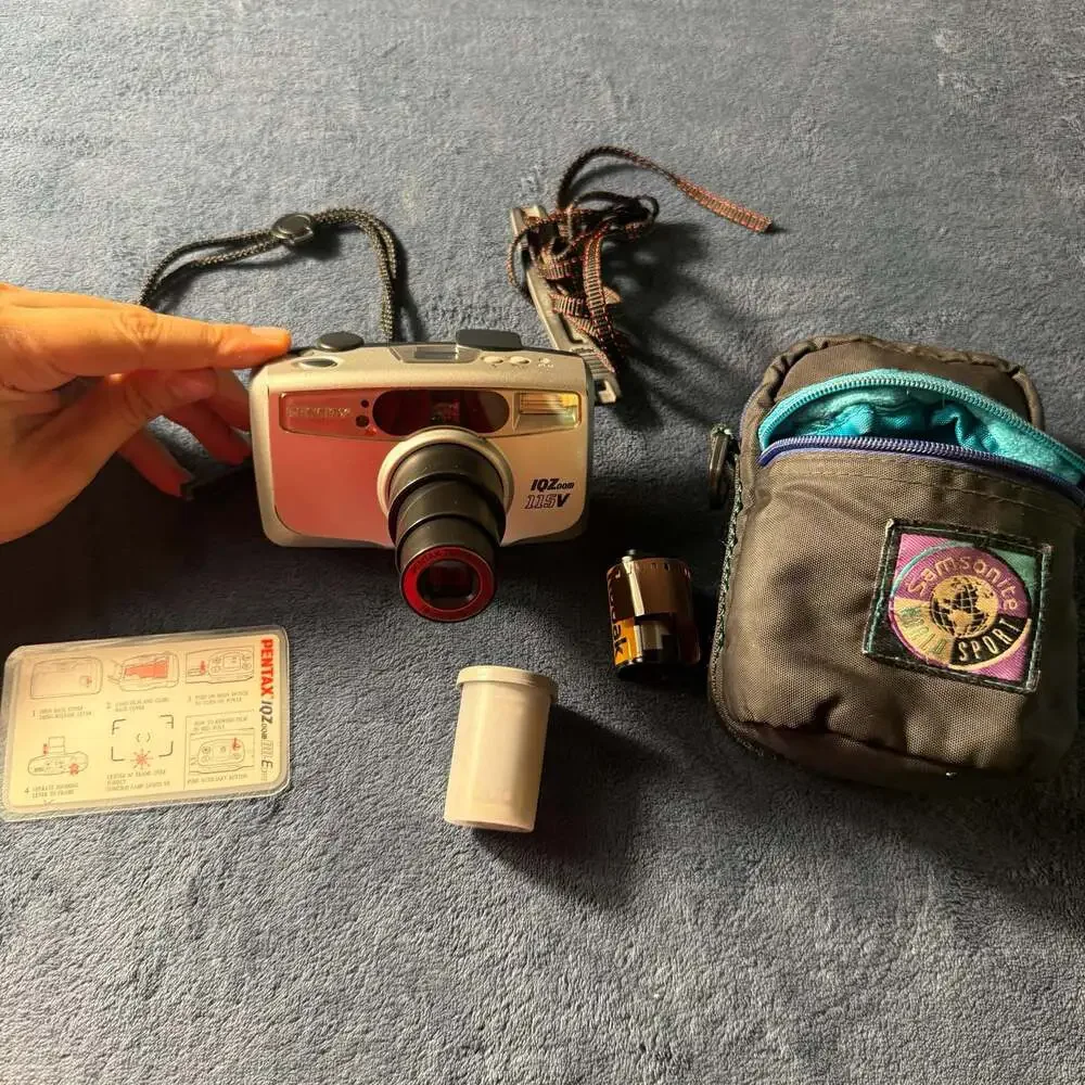 Pentax IQZoom 115V 35mm Point and Shoot Film Camera and accessories